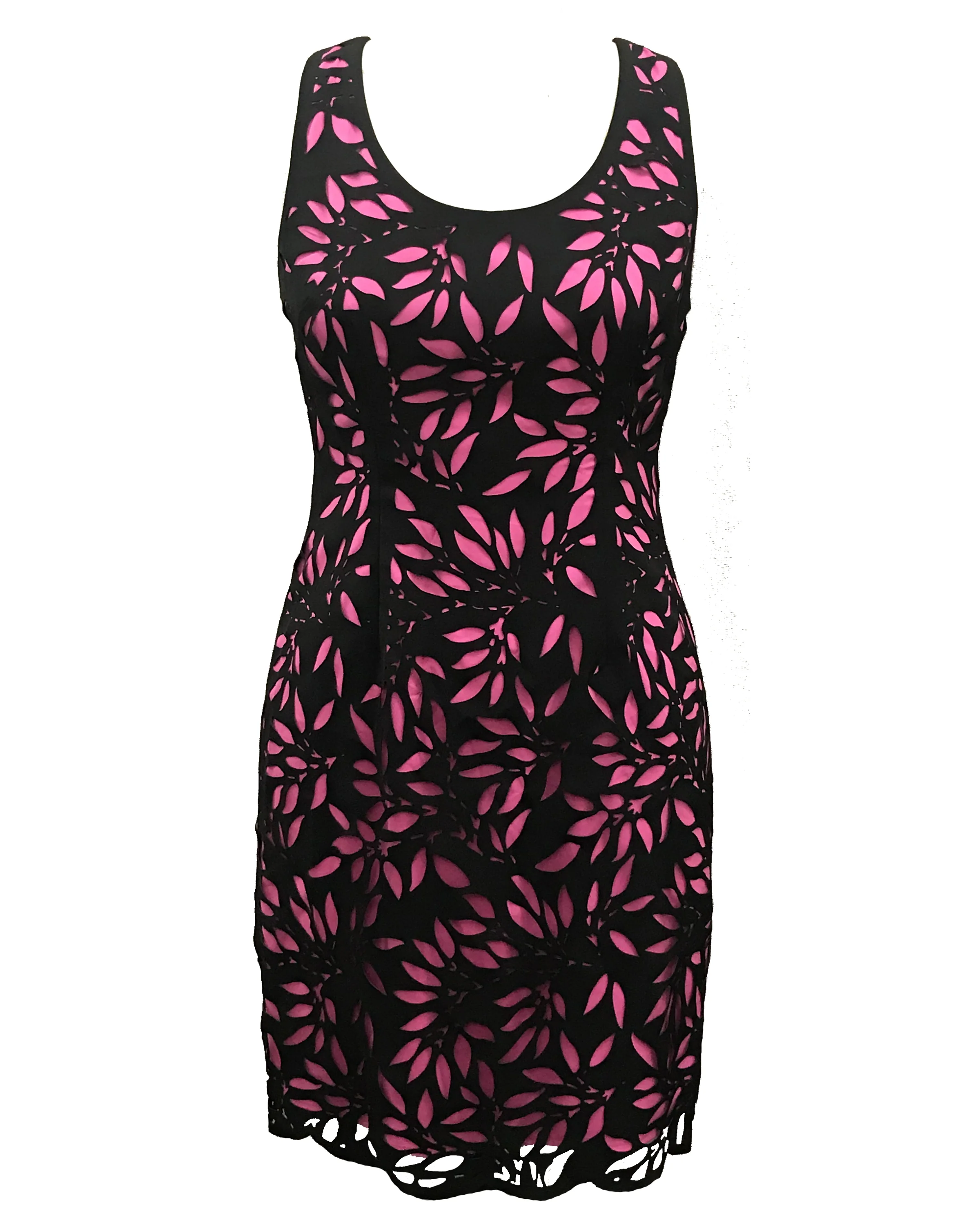 FOCUS by Shani - Sleeveless Laser Cut Dress in Black/Pink - Image 4