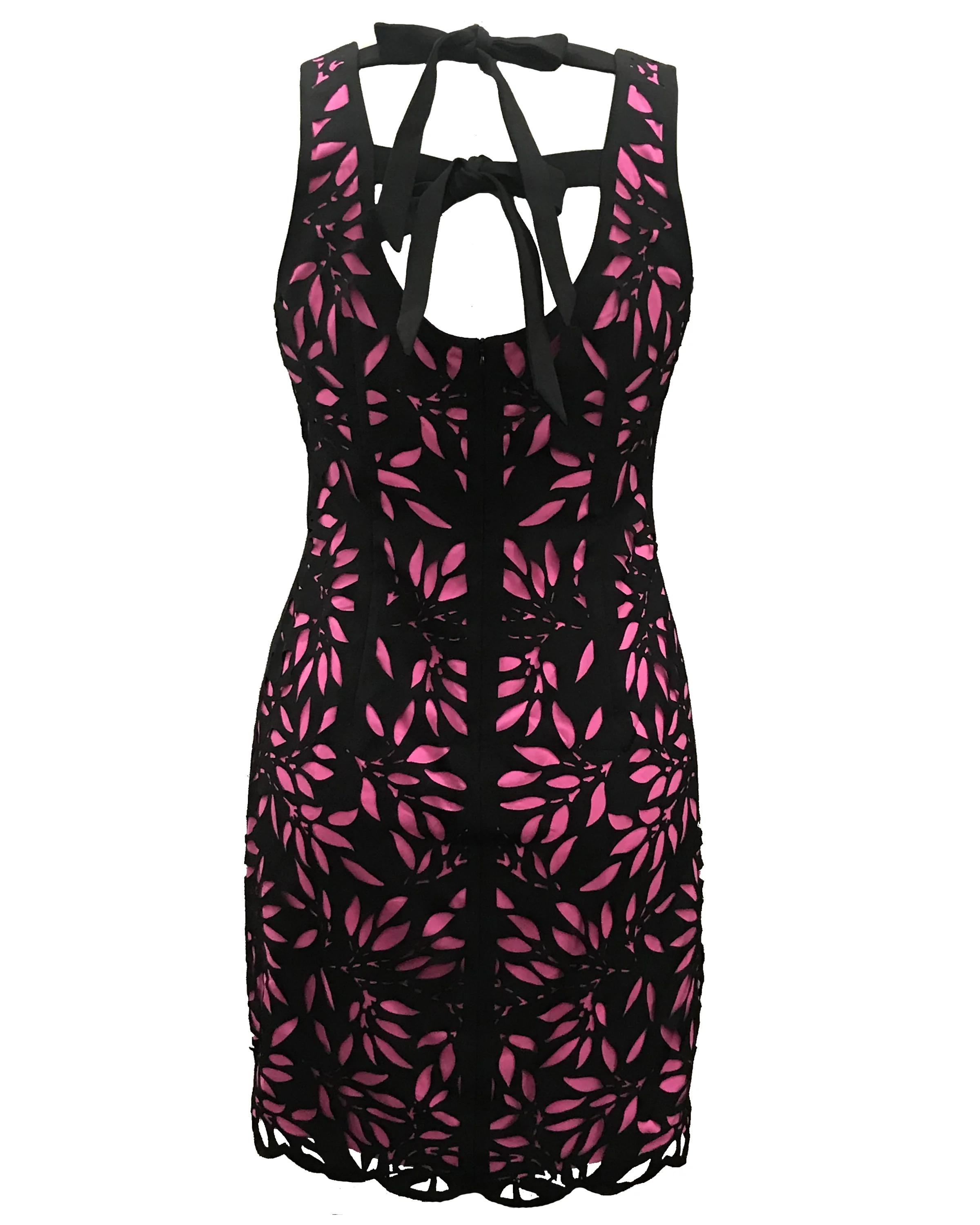 FOCUS by Shani - Sleeveless Laser Cut Dress in Black/Pink - Image 5